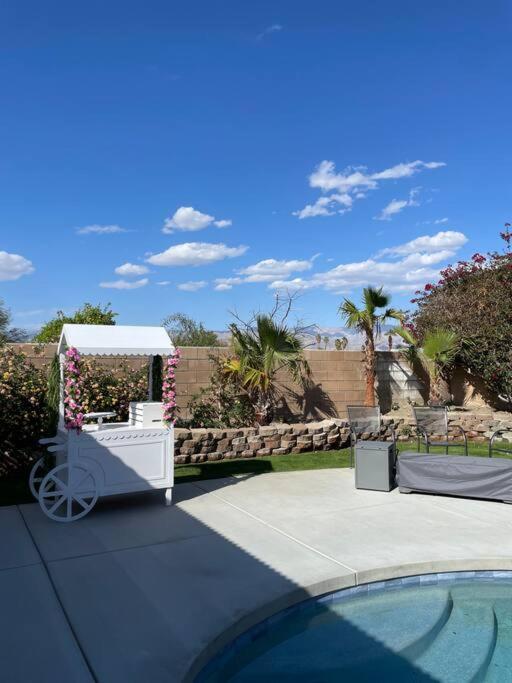 Вілла Family Fun Palm Springs/Coachella Entire House With Pool, Spa, Arcade Entertainment Oasis Індіо Екстер'єр фото